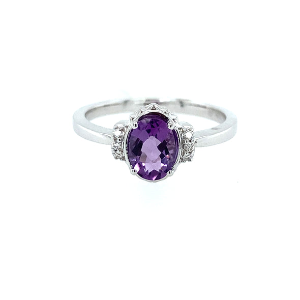 Beautiful Amethyst & Diamond Ring 200-1318
