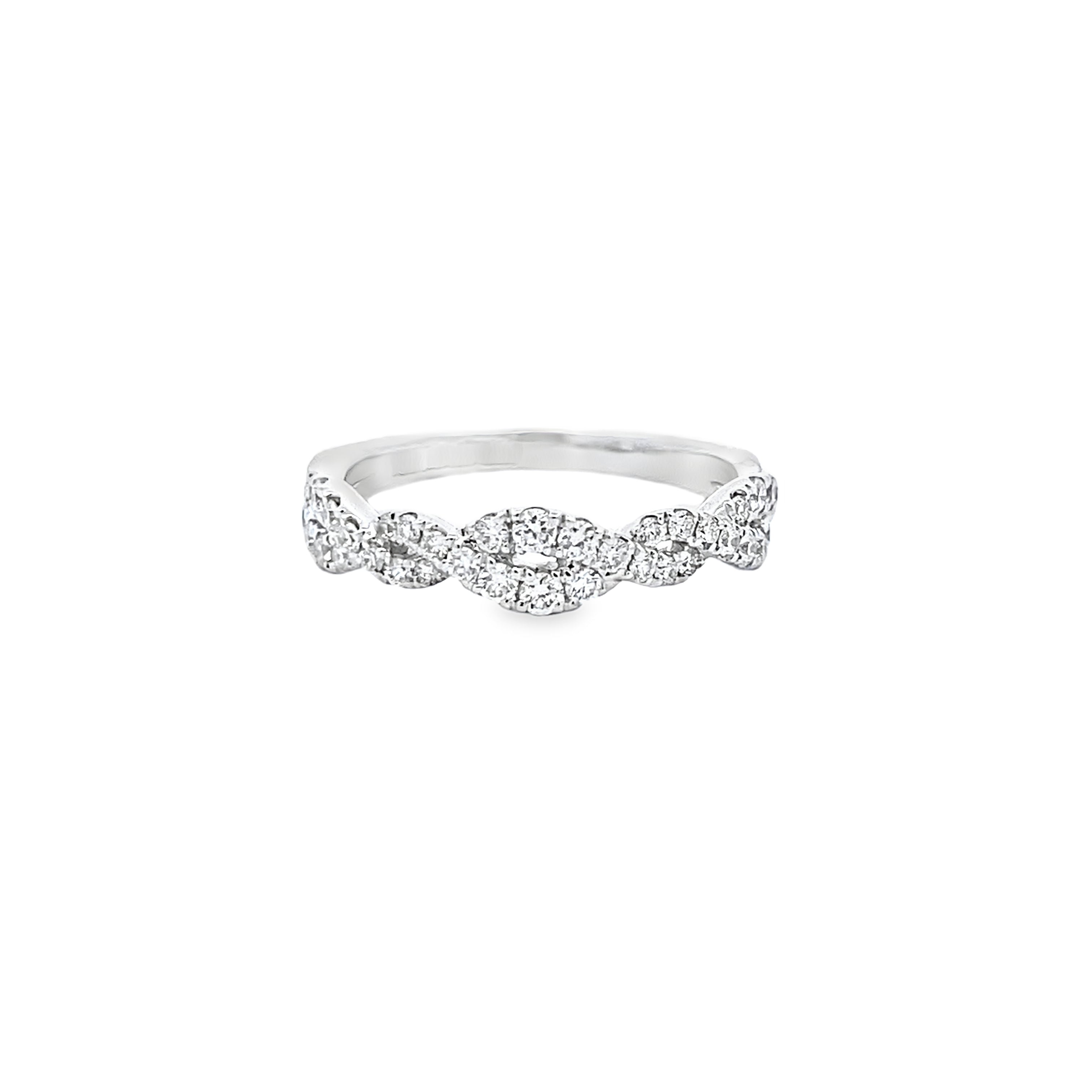 Stunning 18K Diamond Anniversary Ring 120-485