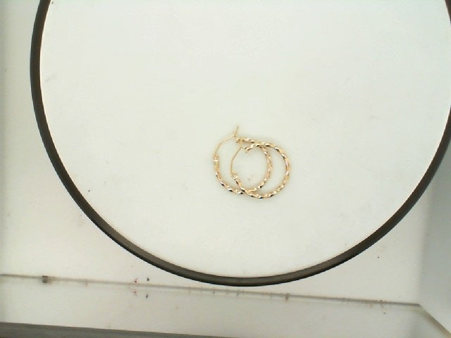 Gold Earrings Style=Medium Hoo