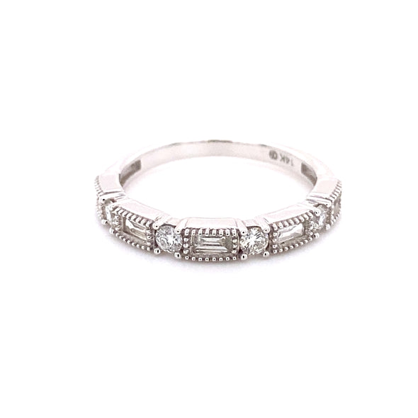 Elegant 14k White Gold Diamond Anniversary Ring 130-557