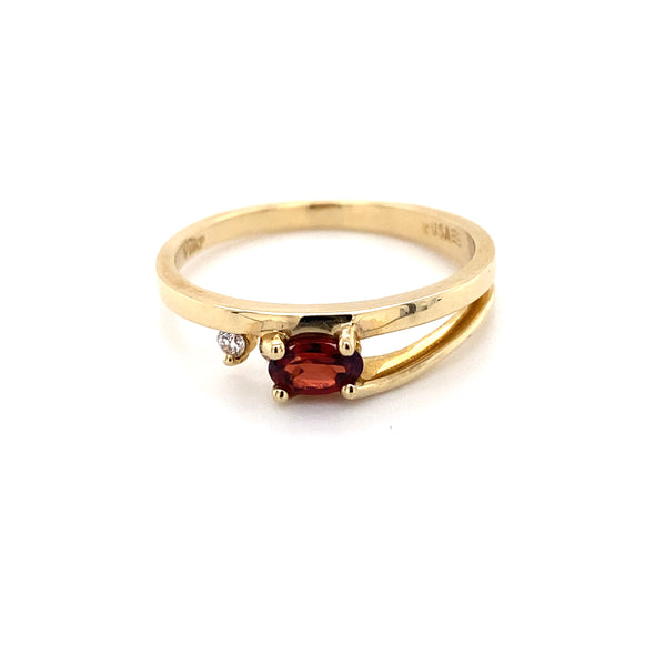 Beautiful Garnet Birthstone Ring 200-1195