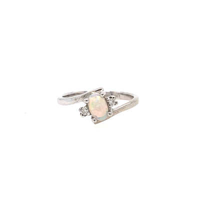 Beautiful Opal & Diamond Ring 200-1304