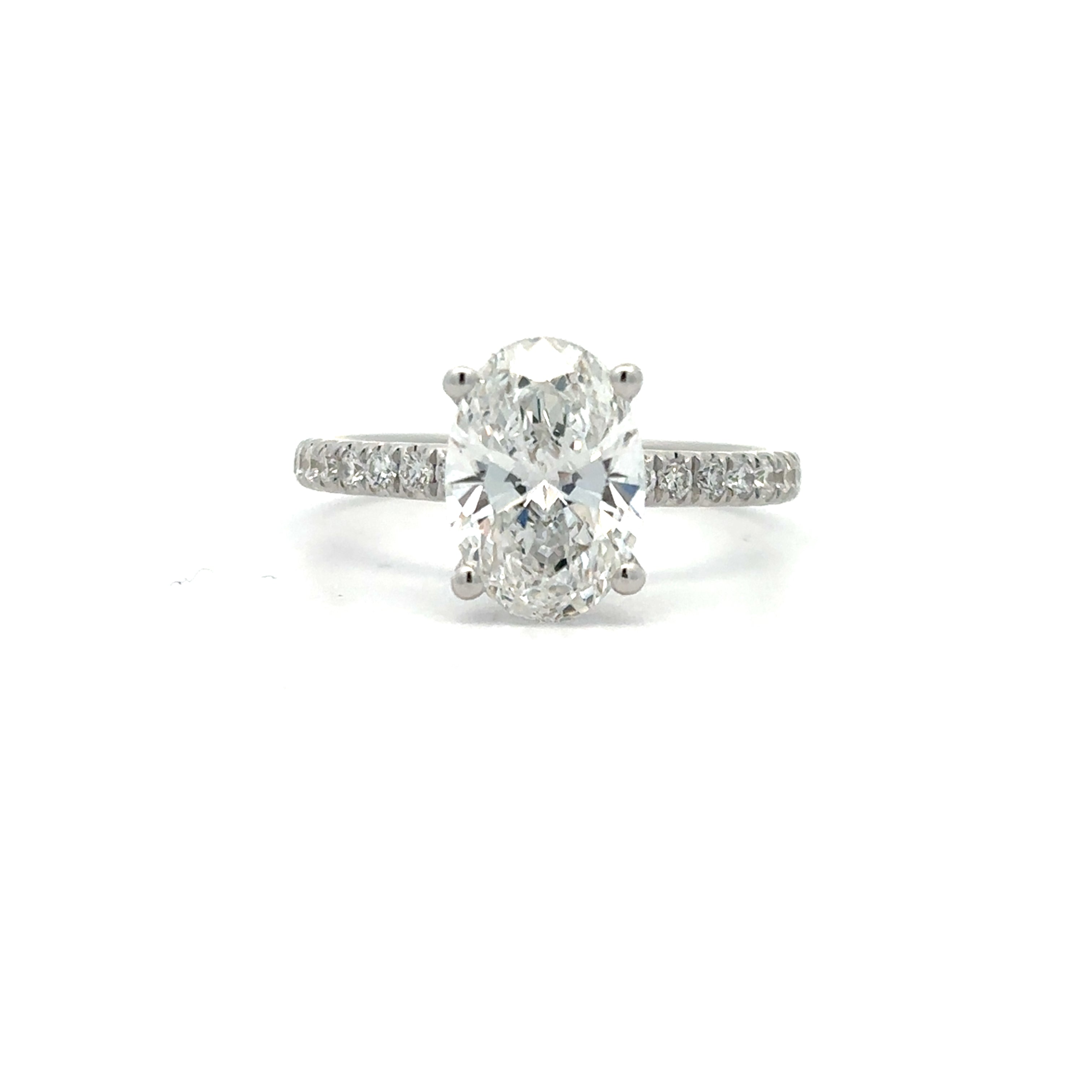 Beautiful 2CT+ Oval Engagement Ring 100-828